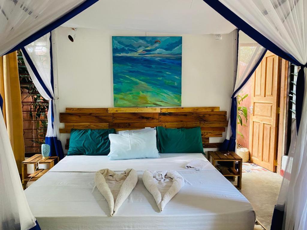 Salty'S Kitesurf Village Kilifi Bagian luar foto