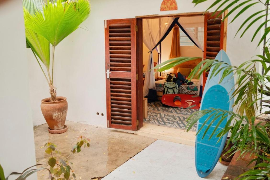 Salty'S Kitesurf Village Kilifi Bagian luar foto