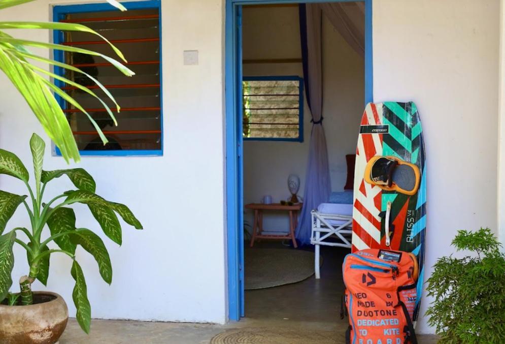 Salty'S Kitesurf Village Kilifi Bagian luar foto
