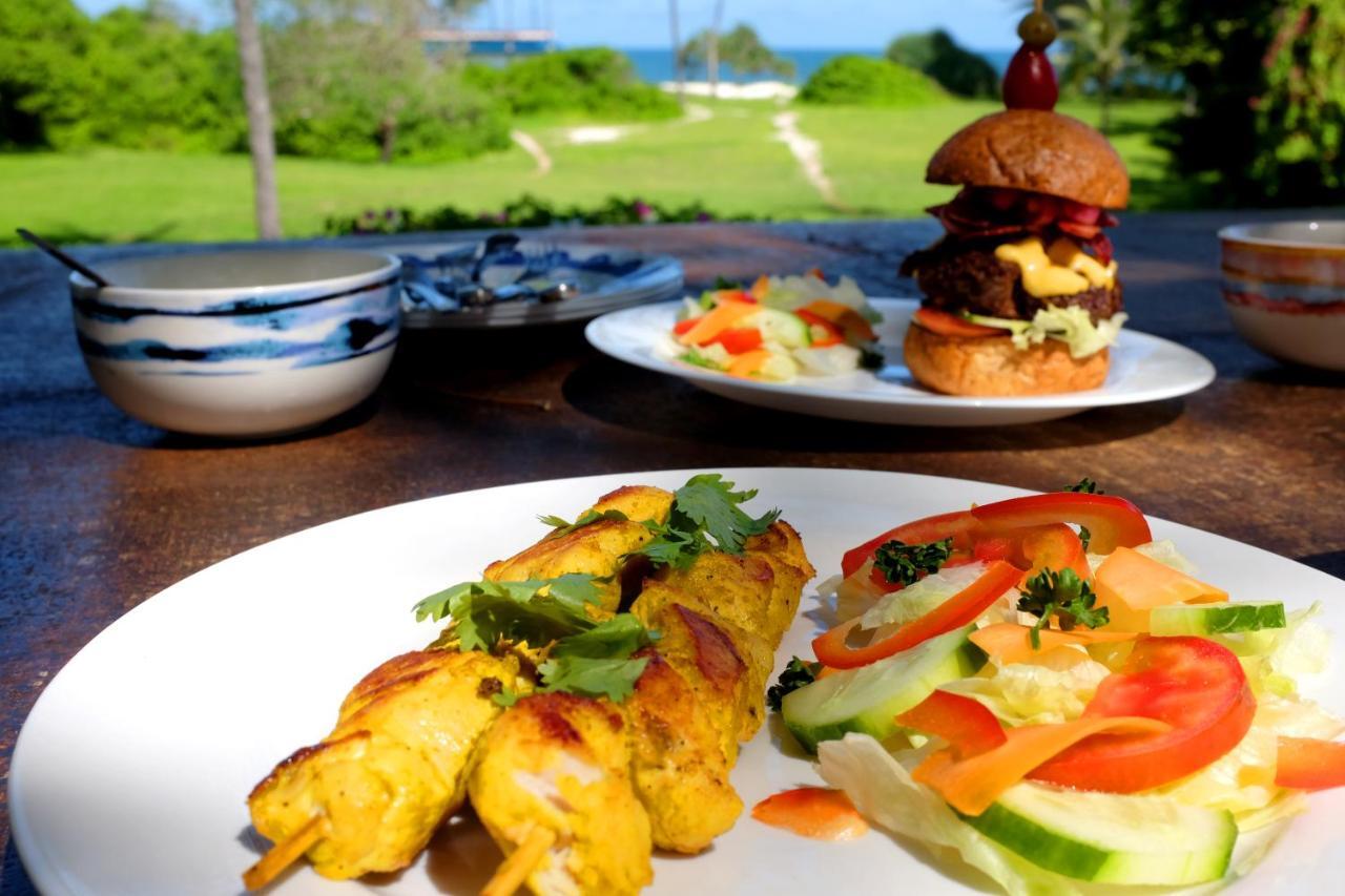 Salty'S Kitesurf Village Kilifi Bagian luar foto