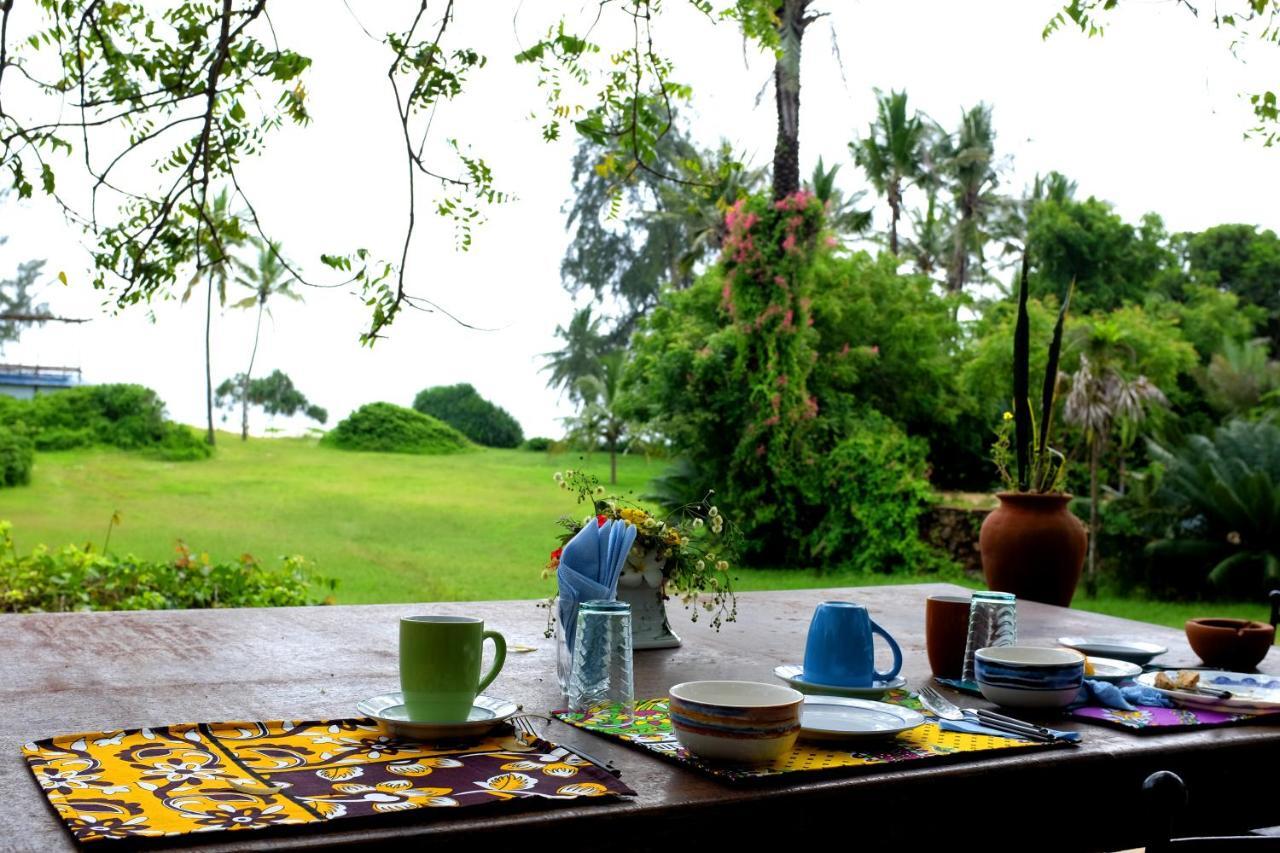 Salty'S Kitesurf Village Kilifi Bagian luar foto